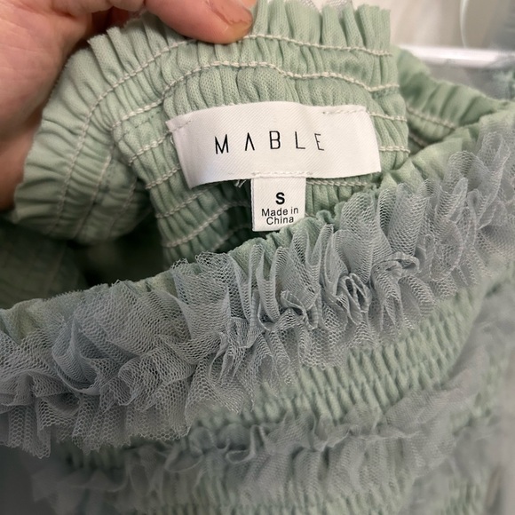 MABLE Ruffled Off-The-Shoulder Crop Top - Picture 5 of 9